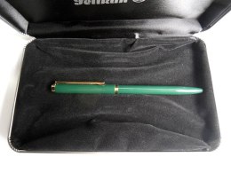 Długopis Pelikan + etui zielony