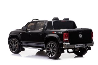 Pojazd Volkswagen AMAROK PICK-UP Czarny