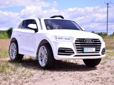 Auto na akumulator AUDI Q5 , MIĘKKIE KOŁA, MIĘKKIE SIEDZENIE, RADIO FM, BLUETOOTH - PEŁNA OPCJA/S305