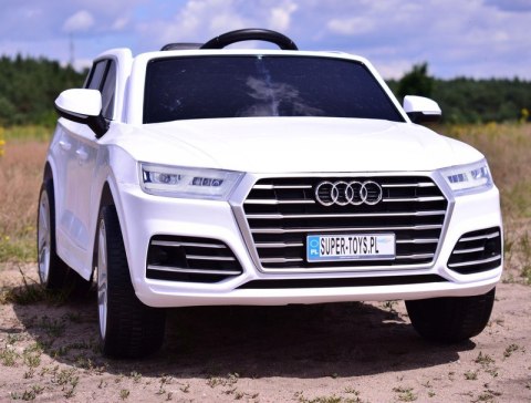 Auto na akumulator AUDI Q5 , MIĘKKIE KOŁA, MIĘKKIE SIEDZENIE, RADIO FM, BLUETOOTH - PEŁNA OPCJA/S305