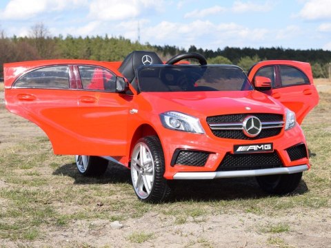 MERCEDES A45 AMG Z AMORTYZATORAMI, MIĘKKIE KOŁA, SIEDZENIE, HAMULEC, LAKIER/CH9988