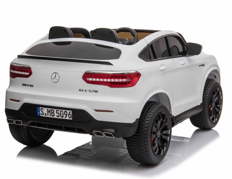 MERCEDES GLC 63S LICENCJA, 4X4, 2x12V, MIĘKKIE KOŁA EVA, MIĘKKIE SIEDZENIE, WALIZKA, FULL OPCJA/XMX608