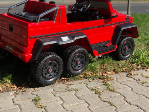 Auto na akumulator Mercedes G63 6x6 Biały