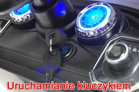 AUTO ROADSTER EXCLUSIVE, MIĘKKIE SIEDZENIE/1038