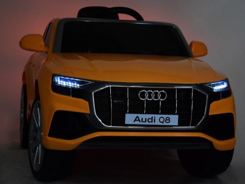 Auto na akumulator Audi Q8 dla dziecka PA0227