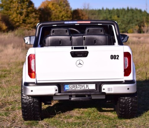 MERCEDES X LICENCJA POLICJA, 4X4 ,2x12V, MIĘKKIE KOŁA EVA, MIĘKKIE SIEDZENIE, 5 PUNKTOWE PASY /XMX606