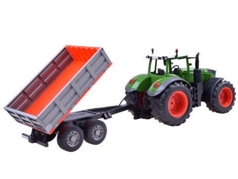 Duży Traktor z przyczepą na pilota 2,4GHz RC0456