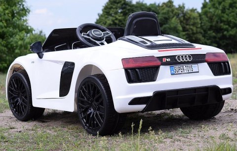 ORYGINALNE AUDI R8 SPYDER W NAJLEPSZEJ WERSJI, MIĘKKIE SIEDZENIE, PILOT 2.4 GHZ/ 2198