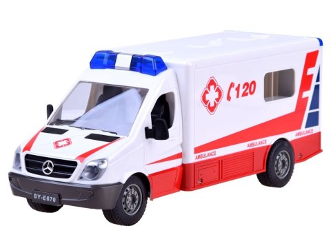 Ambulans karetka autko Pogotowie Ratunkowe RC0477