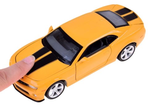 Chevrolet Camaro SS 1:32 światło dźwięk ZA3146