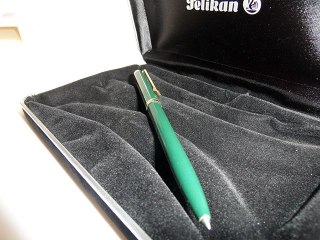 Długopis Pelikan + etui zielony