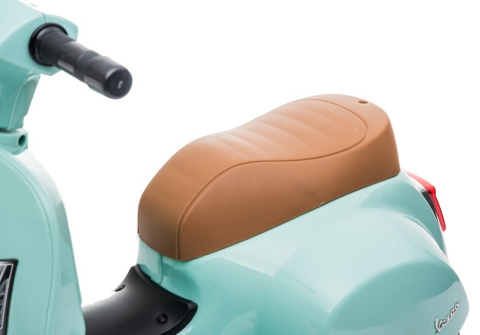 Motorek VESPA na akumulator Skuter PA0238