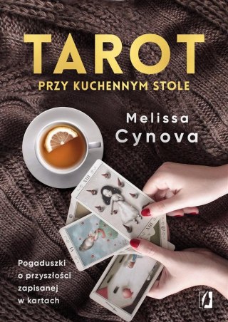 Tarot przy kuchennym stole