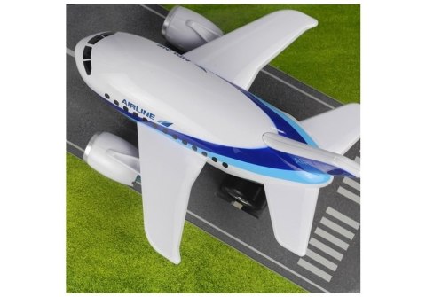 Duży Samolot Boeing Airplane Światło Dźwięk 33 cm