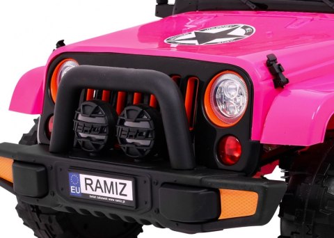 Auto pojazd terenowe full time 4wd 4x4 pilot audio led schowek