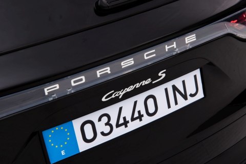 Pojazd Porsche Cayenne S Lakierowany Czarny