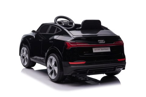 Auto Na Akumulator Audi E- Tron Czarne QLS-6688 EZ