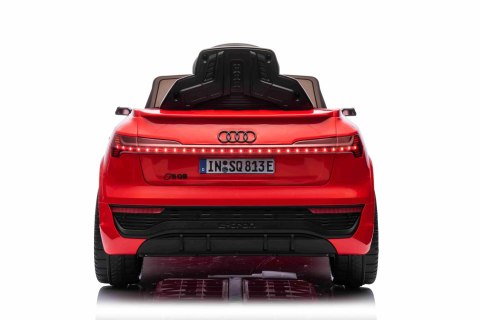 Auto dla dziecka Audi SQ8 Czerwony 2 x 35W