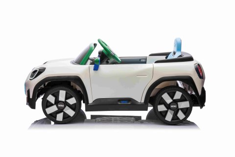 Auto na akumulator Pojazd Mini Concept Aceman Biały 4x4