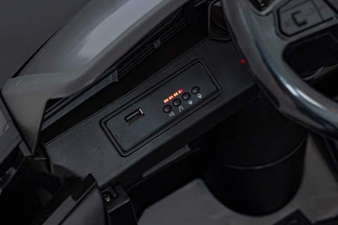 Pojazd na akumulator Audi SQ8 Czarny Audi SQ8 na Akumulator