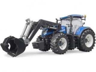 Traktor New Holland z ładowarką