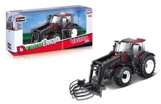 Valtra N174 z pługiem BBURAGO