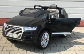 AUTO NA AKUMULATOR AUDI Q7 NA LICENCJI LAKIER 2x45W + MIĘKKIE KOŁA EVA + PRAWO JAZDY Toyz Audi Q7