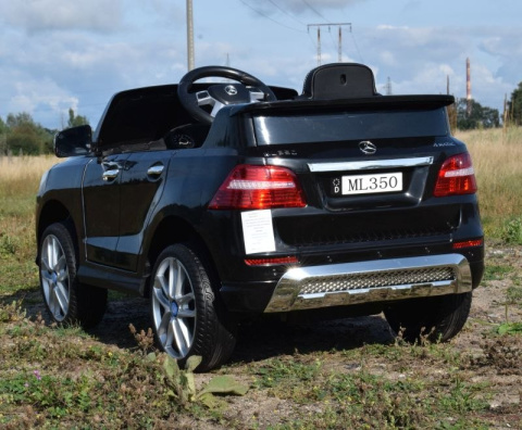 MERCEDES ML350 AMG TRZY SILNIKI, FUNKCJA BUJANIA,MIĘKKIE KOŁA, MIĘKKIE SIEDZENIE, MOCNY/ML350