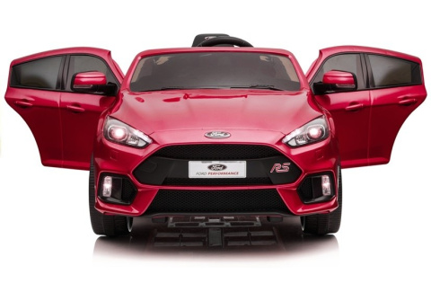 AUTO NA AKUMULATOR FORD FOCUS RS CZERWONE LAKIEROWANE