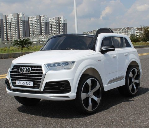 ORYGINALNE AUDI Q7 W NAJLEPSZEJ WERSJI/ 2188