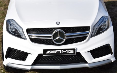 MERCEDES A45 AMG Z AMORTYZATORAMI, MIĘKKIE KOŁA, SIEDZENIE, HAMULEC/CH9988