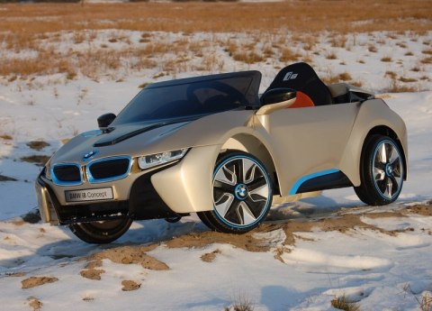 ORYGINALNE BMW i8 CONCEPT W NAJLEPSZEJ WERSJI, LAKIER/168