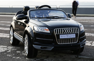 DWUOSOBOWE AUDI Q7 NA LICENCJI 2x35W AUTO NA AKUMULATOR