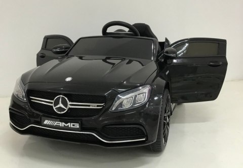 AUTO NA AKUMULATOR Mercedes Benz C63 AMG Czarny