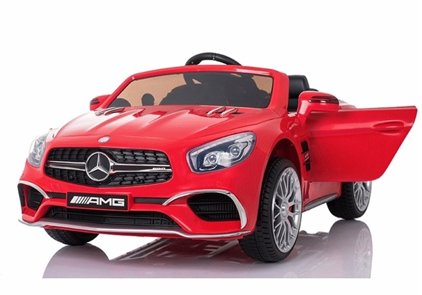 Mercedes dla dziecka czerwony